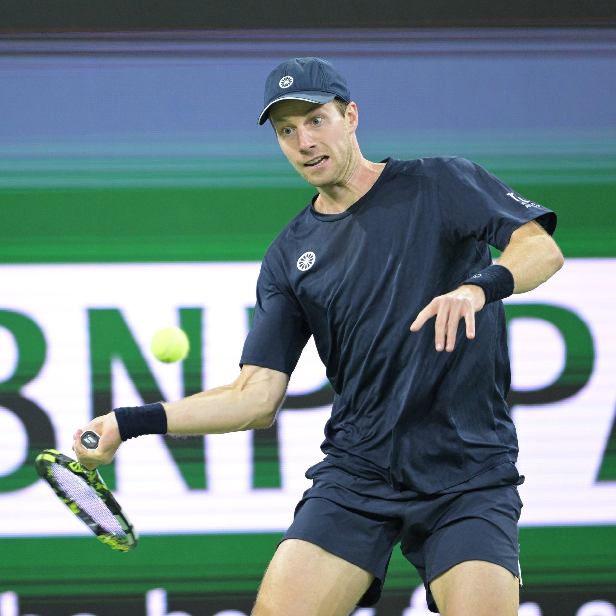  德约科维奇连续七场比赛得分超过惊险取胜，法国队挑战极限！